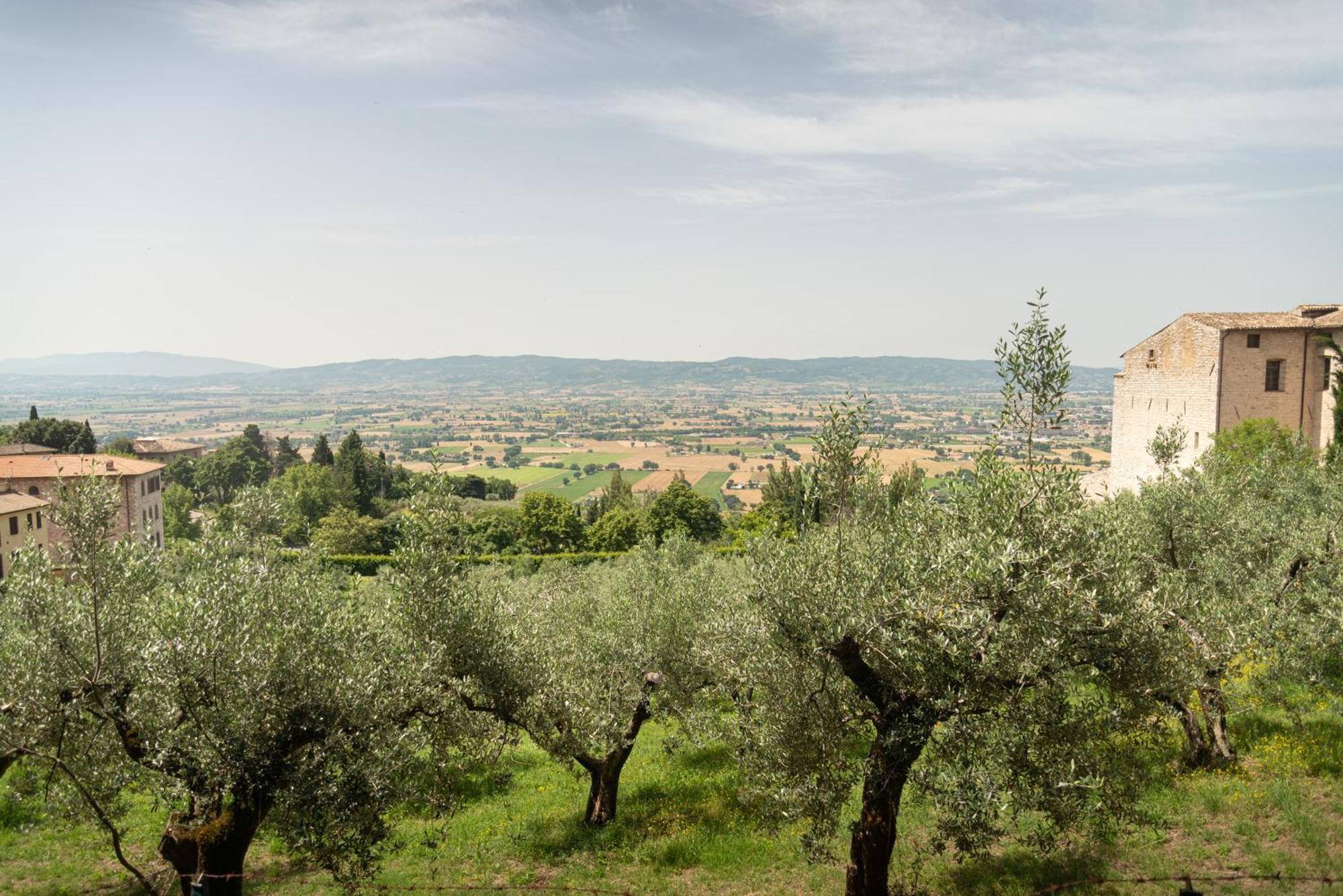 B&B Il Chiostro Assisi Buitenkant foto
